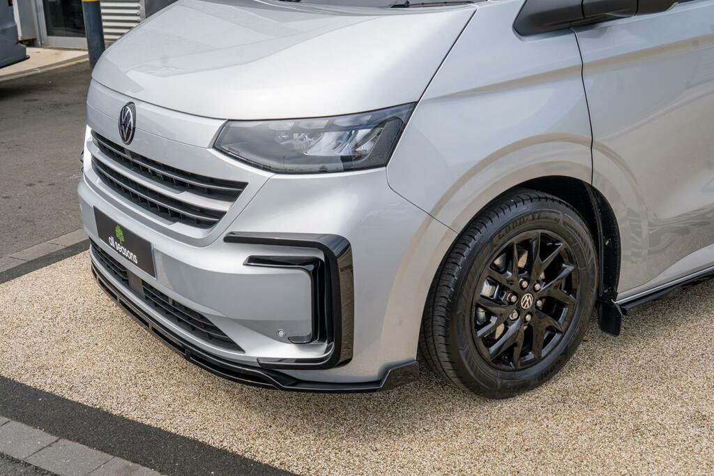 Volkswagen Campervan Swb Dsg 4-Motion Campervan With Tailgate, Led Ligh Grey #2