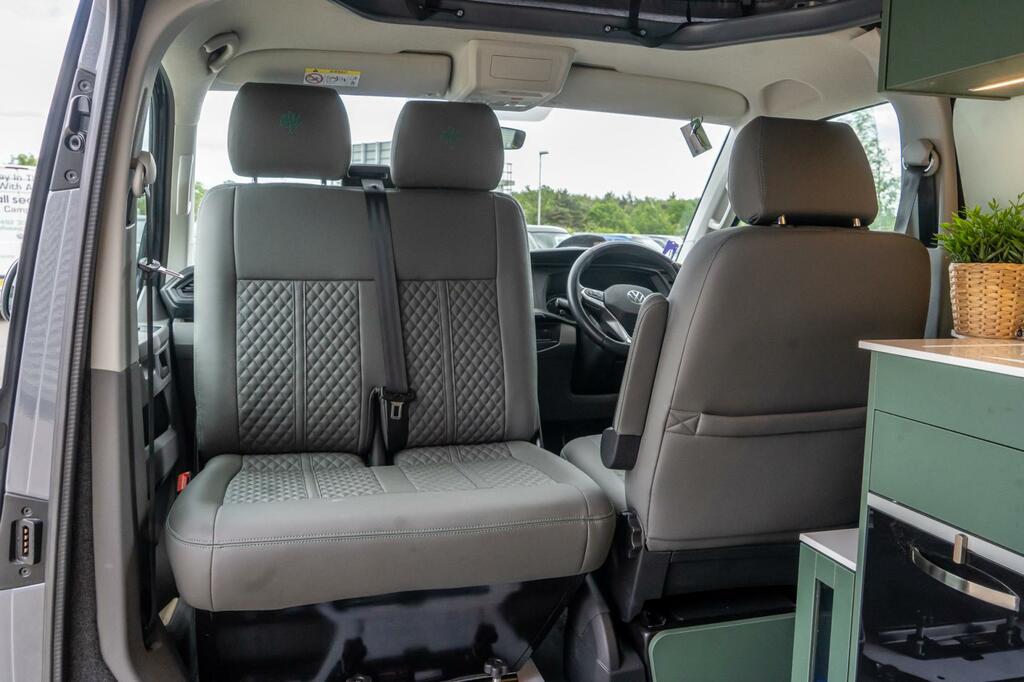 Volkswagen Campervan 2L Startline White #7