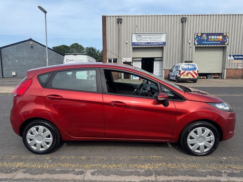 Ford Fiesta Edge Red #4