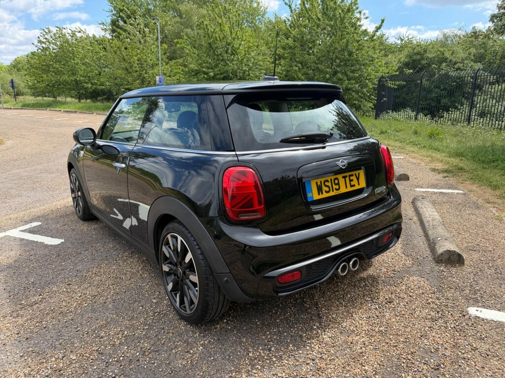 Mini Hatch 2.0 Cooper S Exclusive Steptronic Euro 6 Ss WS19TEY Black #6