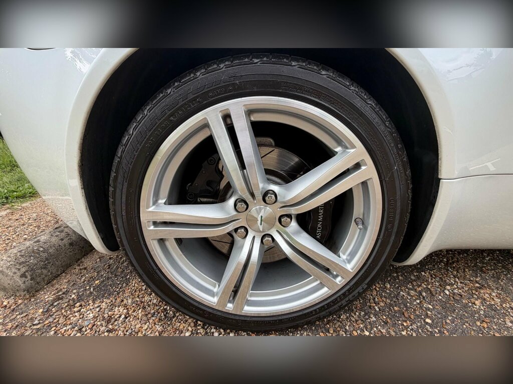 Aston Martin Vantage  Blue #44