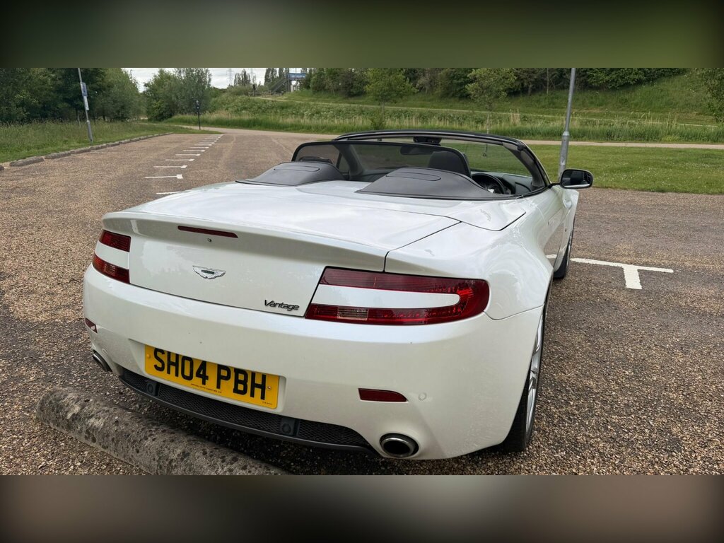 Aston Martin Vantage  Blue #28