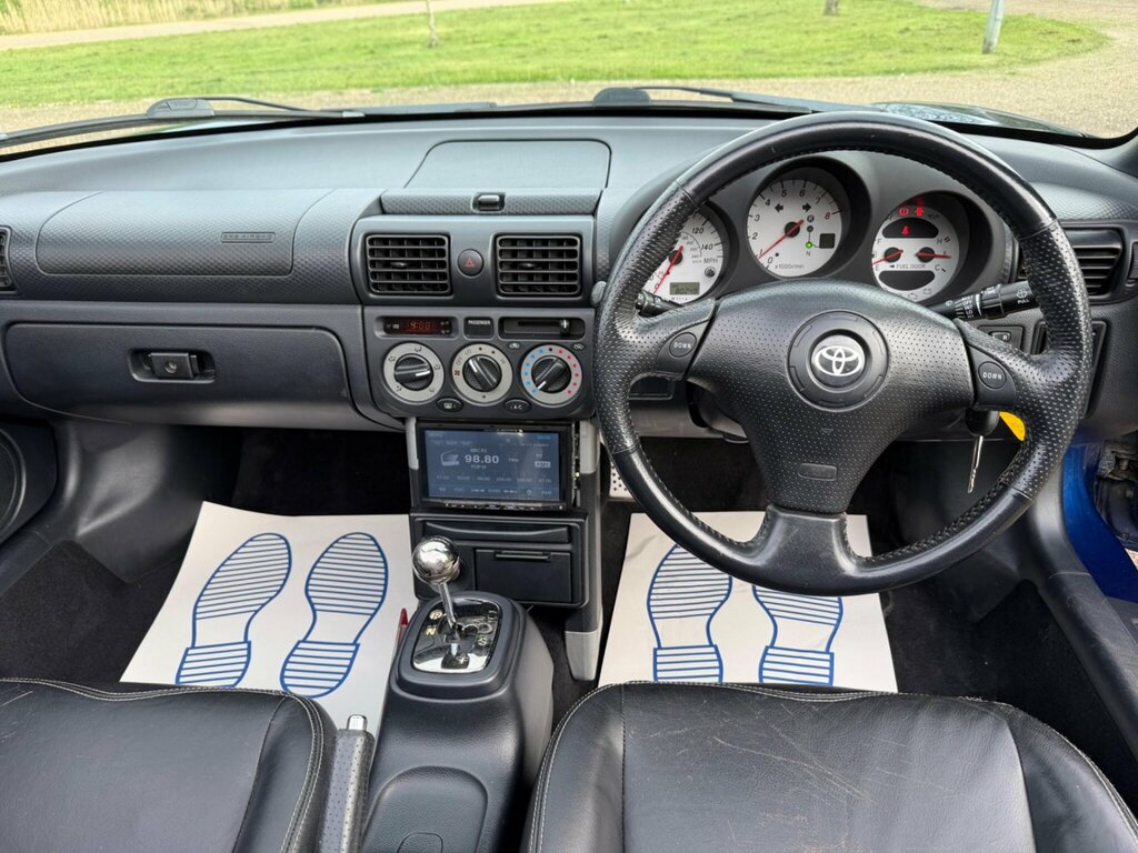Toyota MR2 Convertible 1.8 2002 Silver #14