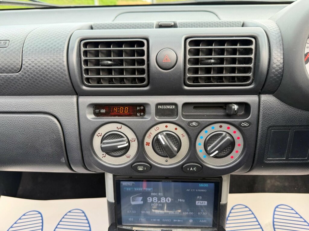 Toyota MR2 Convertible 1.8 2002 Silver #17