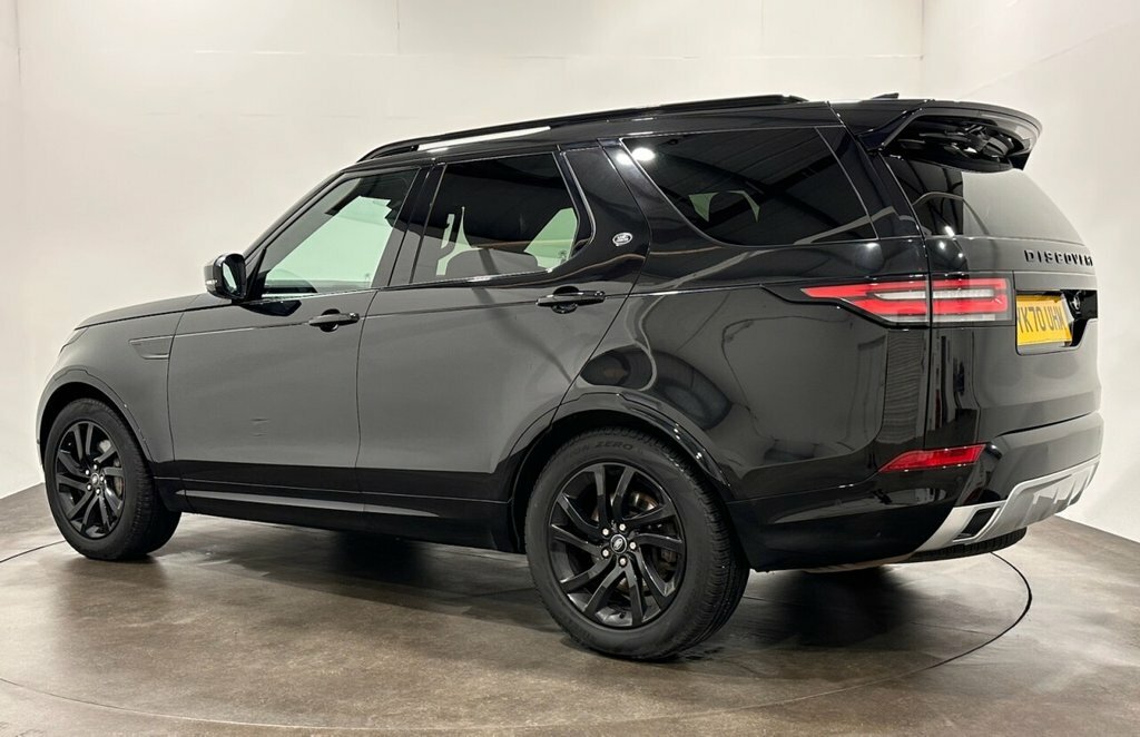 Land Rover Discovery 3L Landmark Edition YK70UHM Black #3