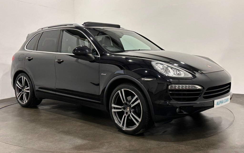 Porsche Cayenne 3L Null Black