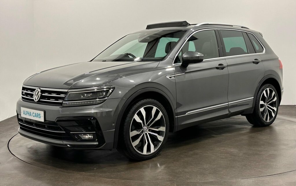 Volkswagen Tiguan 2L R-line MD19NHG Grey #2