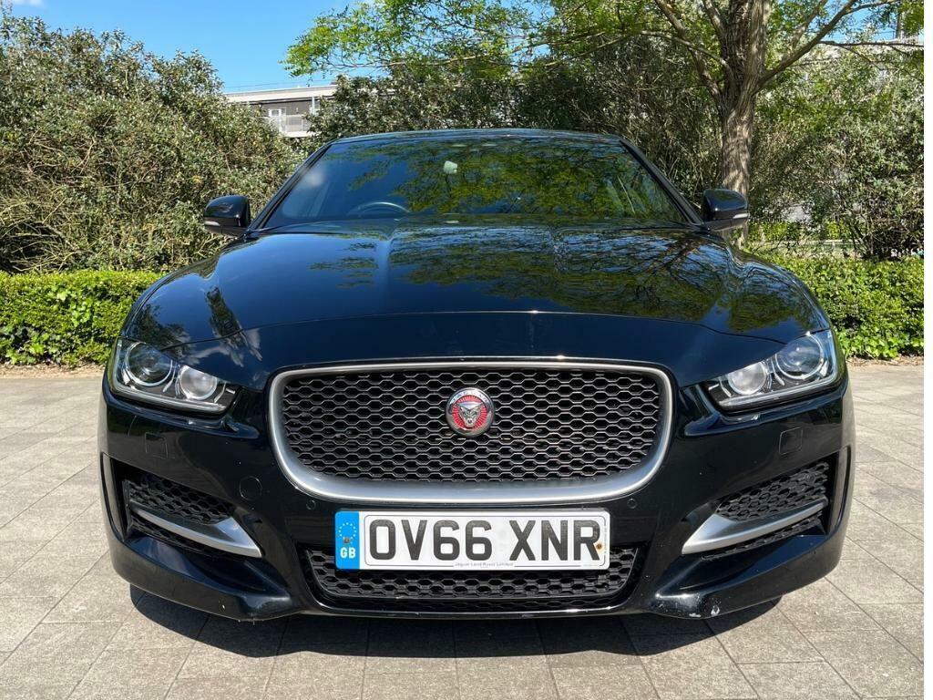 Jaguar XE 2.0D R-sport Euro 6 Ss OV66XNR Black #2
