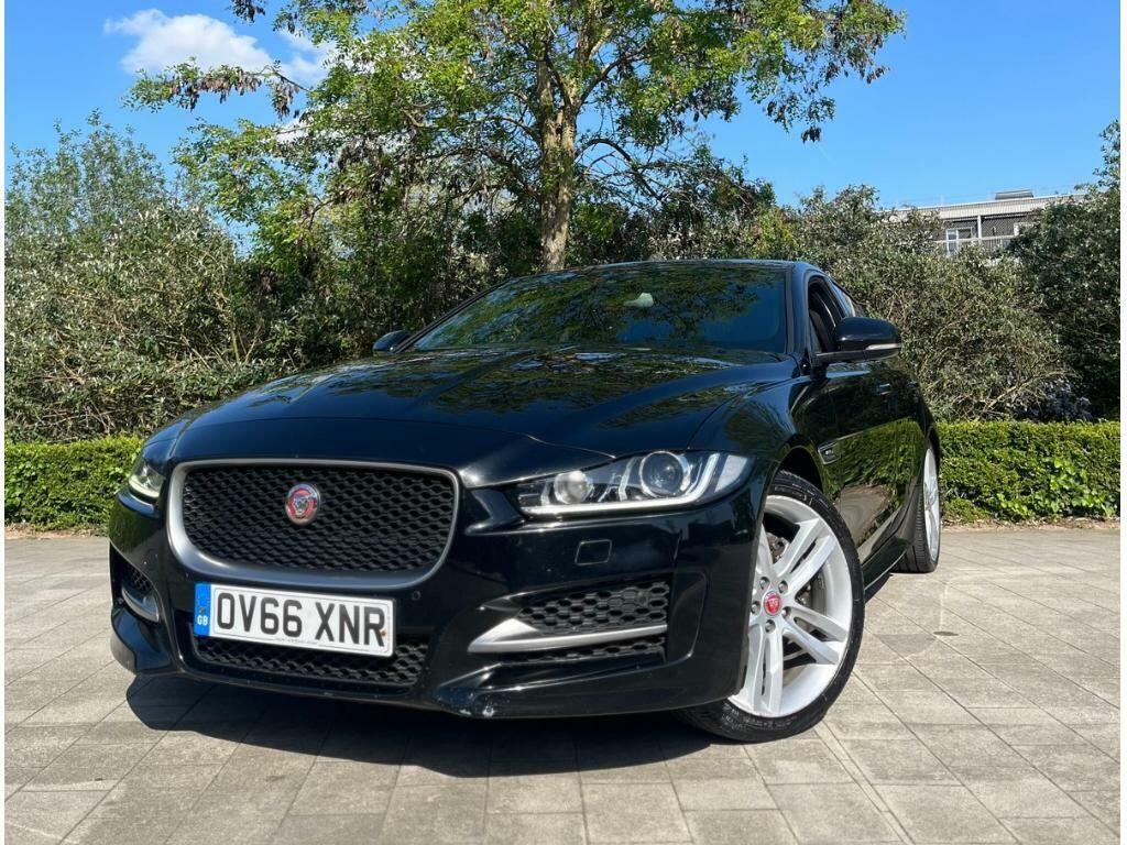 Jaguar XE 2.0D R-sport Euro 6 Ss Black