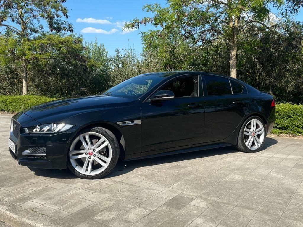 Jaguar XE 2.0D R-sport Euro 6 Ss OV66XNR Black #5