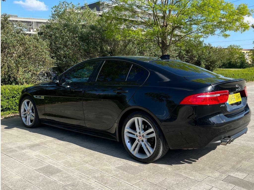 Jaguar XE 2.0D R-sport Euro 6 Ss OV66XNR Black #4