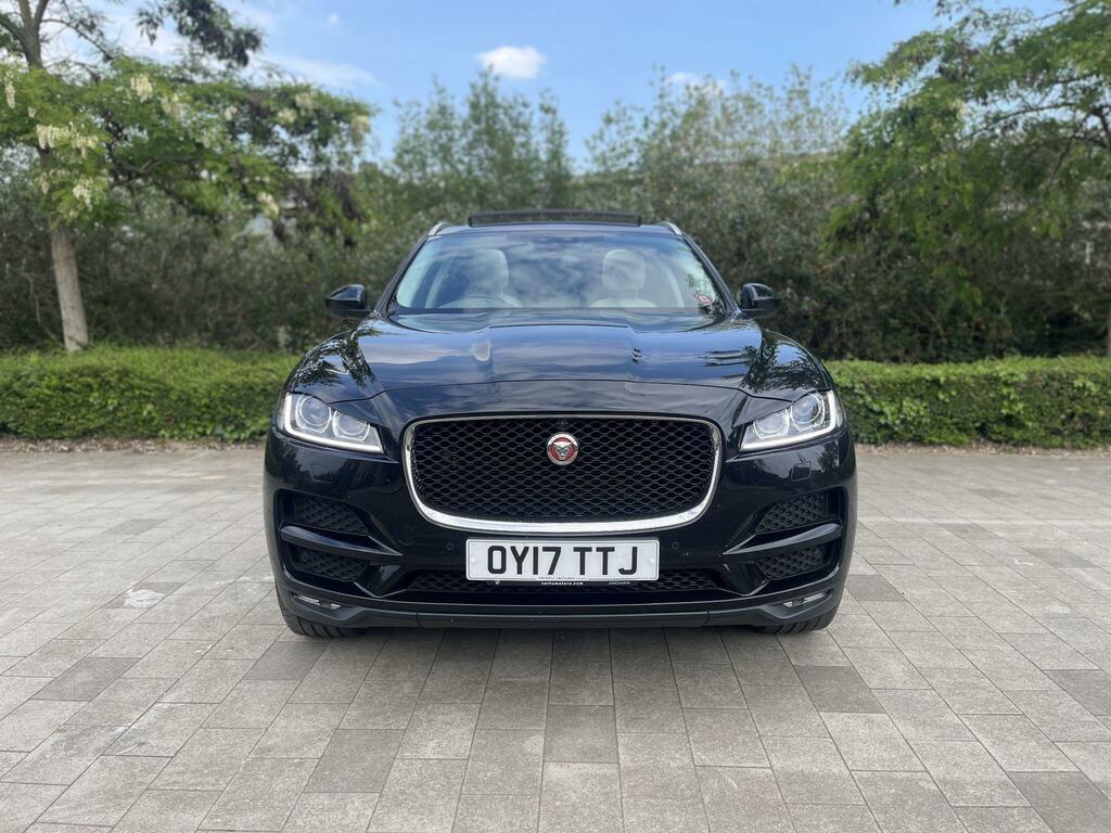 Jaguar F-Pace 2.0 D180 Portfolio Awd Euro 6 Ss OY17TTJ Black #3