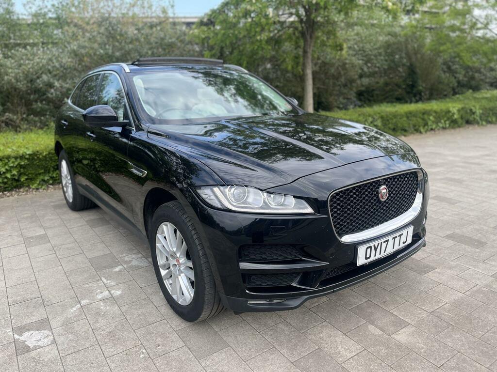Jaguar F-Pace 2.0 D180 Portfolio Awd Euro 6 Ss OY17TTJ Black #2