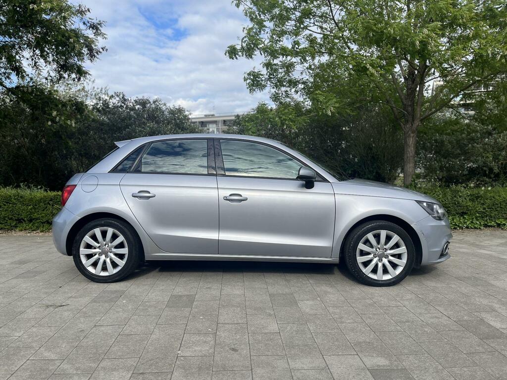 Audi A1 1.4 Tfsi Cod Sport Sportback Euro 5 Ss EO15ZYJ Silver #5