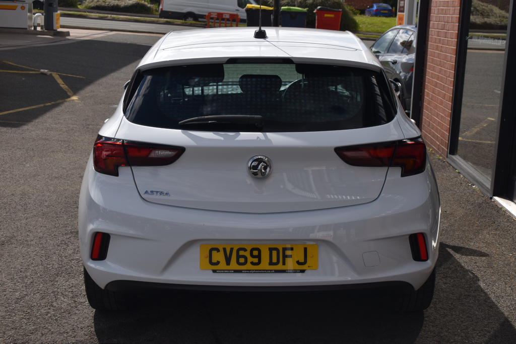 Vauxhall Astra 1.4I Turbo Sri VX Line Nav Hatchback Ma CV69DFJ #6