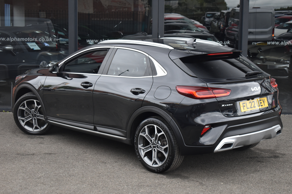 Kia Xceed 1.5 T-gdi 3 Suv Euro 6 Ss 15 FL22UEY #2