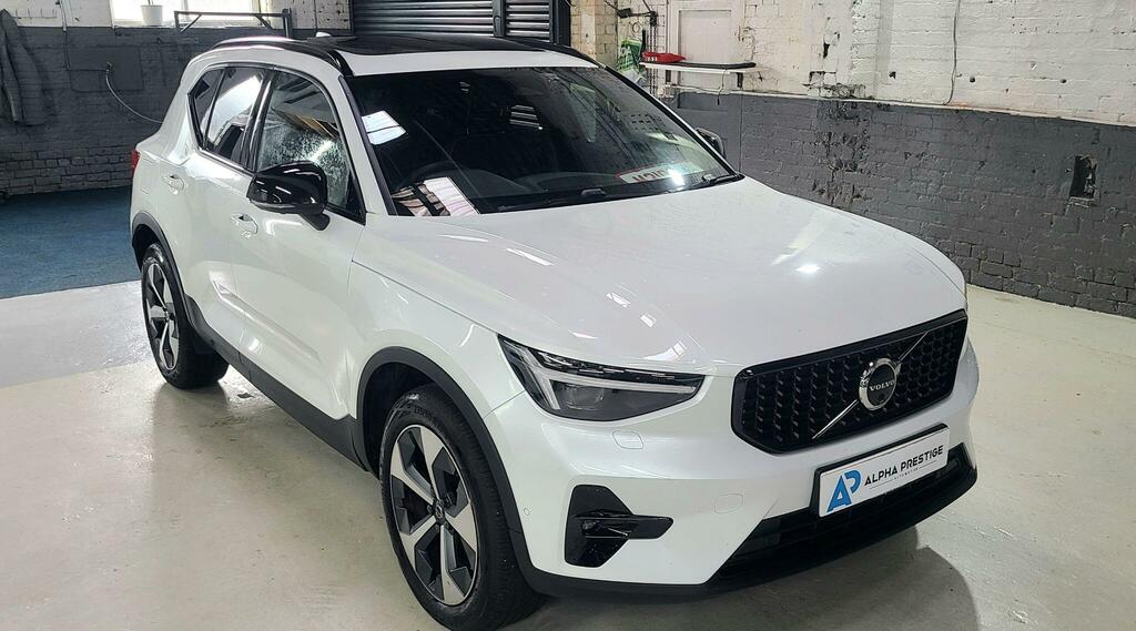Volvo XC40 2.0 B3 Mhev Ultimate Dct Euro 6 Ss White #2