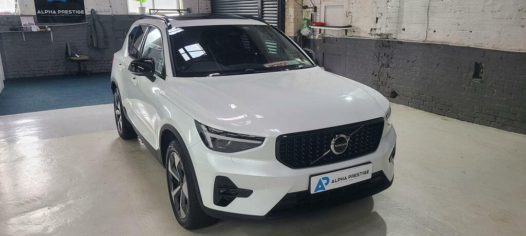 Volvo XC40 2.0 B3 Mhev Ultimate Dct Euro 6 Ss White #4