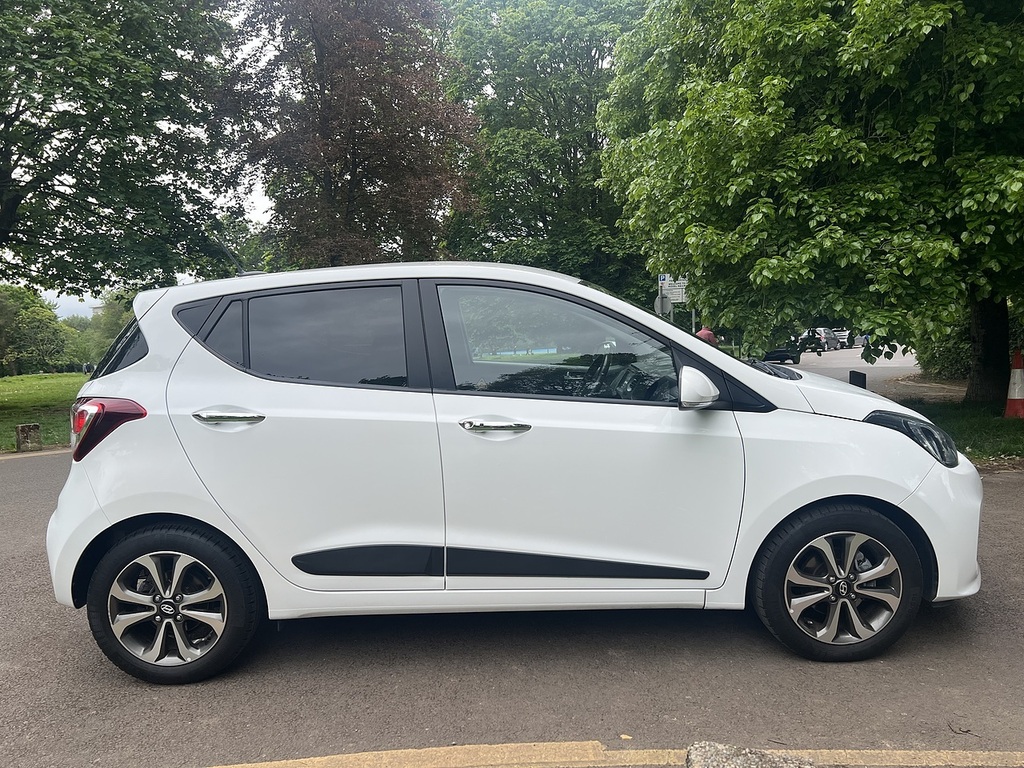 Hyundai I10 Premium Se 201969 MJ69UVE White #5