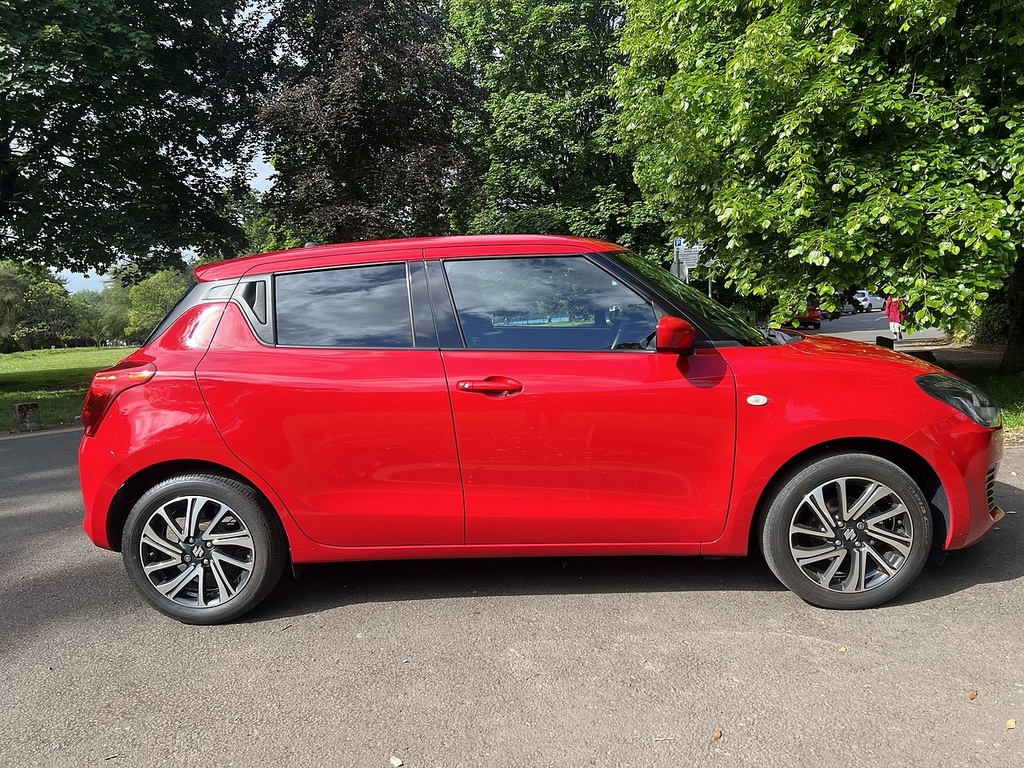 Suzuki Swift Dualjet Mhev Sz-l 202121 PF21WFM Red #4