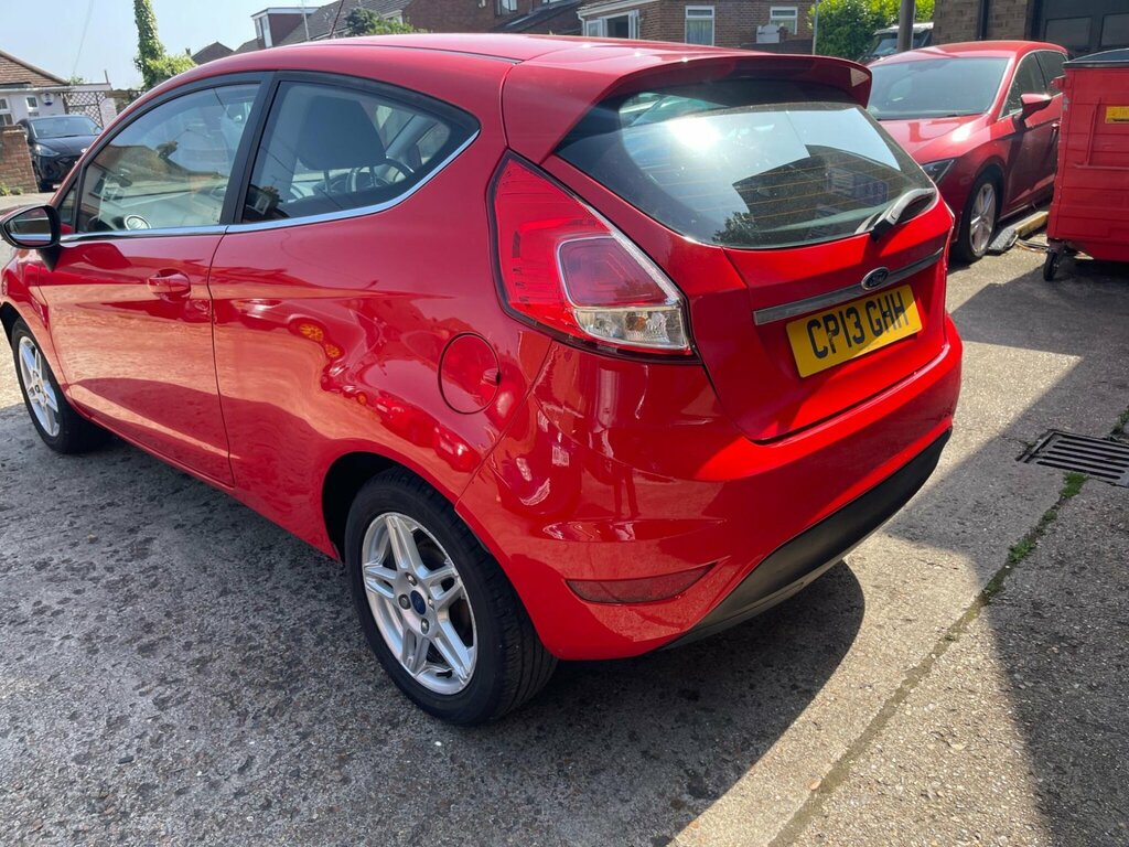 Ford Fiesta 1.25 Zetec Euro 5 CP13GHH Red #4