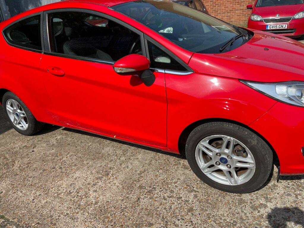 Ford Fiesta 1.25 Zetec Euro 5 CP13GHH Red #5