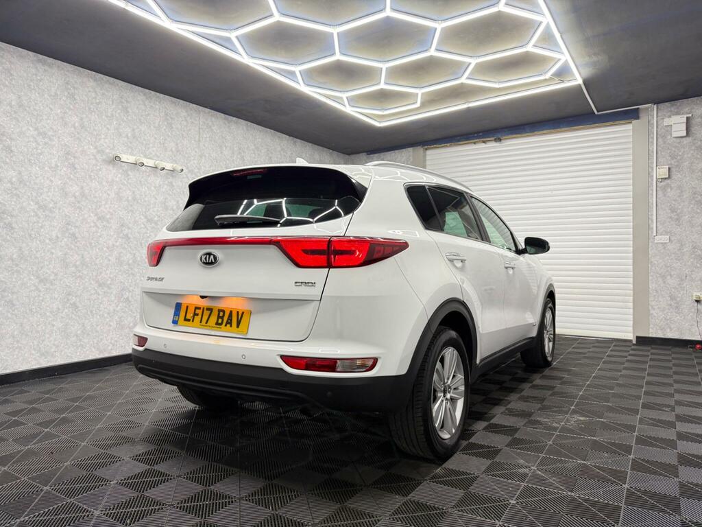 Kia Sportage 2.0 Crdi Kx-2 Awd Euro 6 LF17BAV White #4