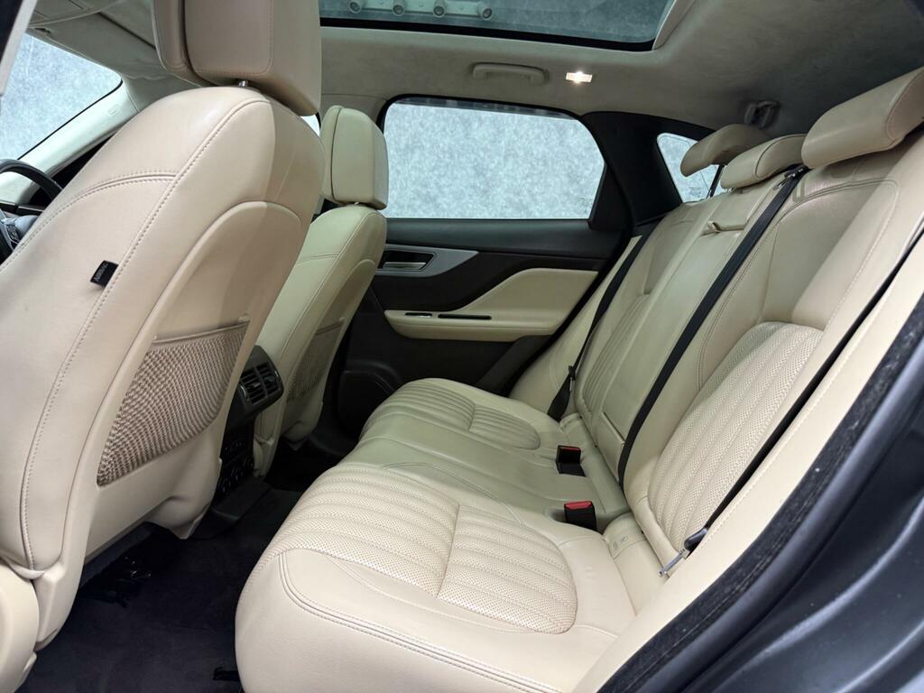 Jaguar F-Pace 2.0 D180 Portfolio Awd Euro 6 Ss OE19ETJ Grey #3
