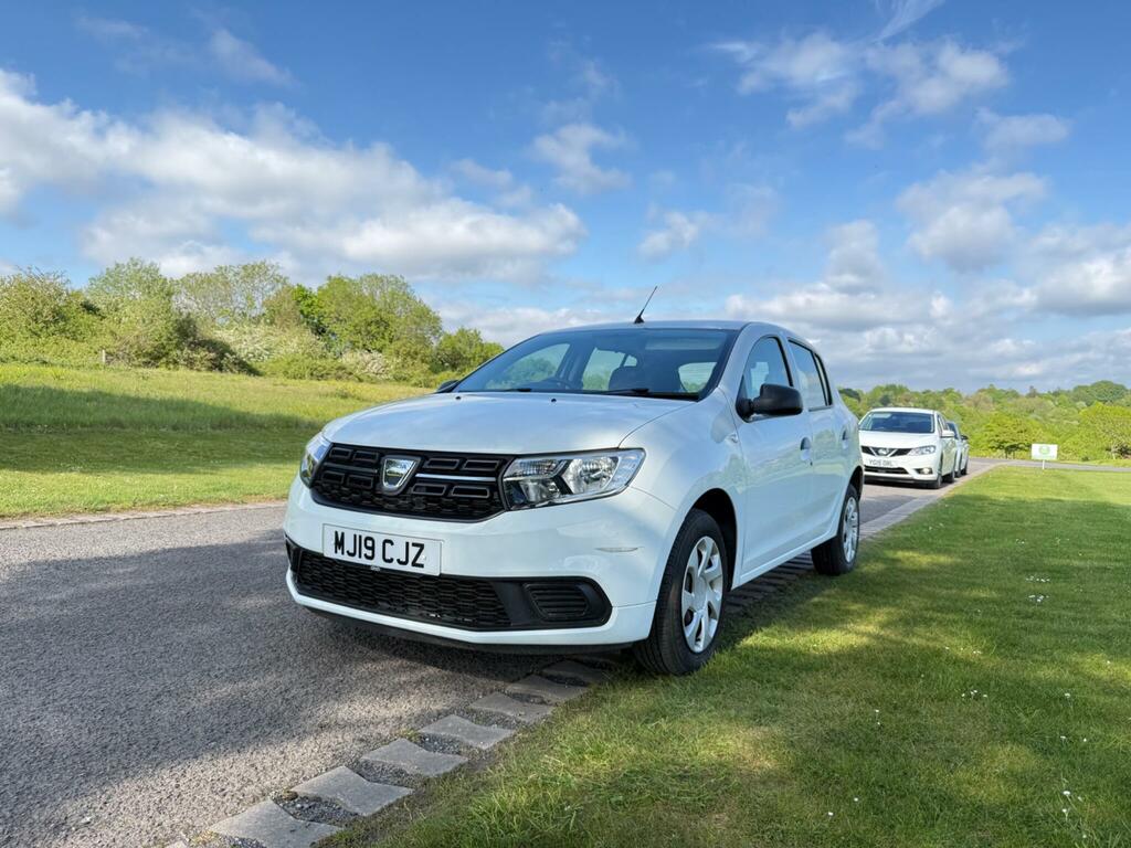 Dacia Sandero 1.0 Sce Essential Euro 6 White