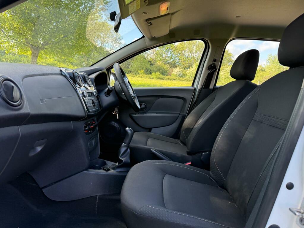 Dacia Sandero 1.0 Sce Essential Euro 6 White #5