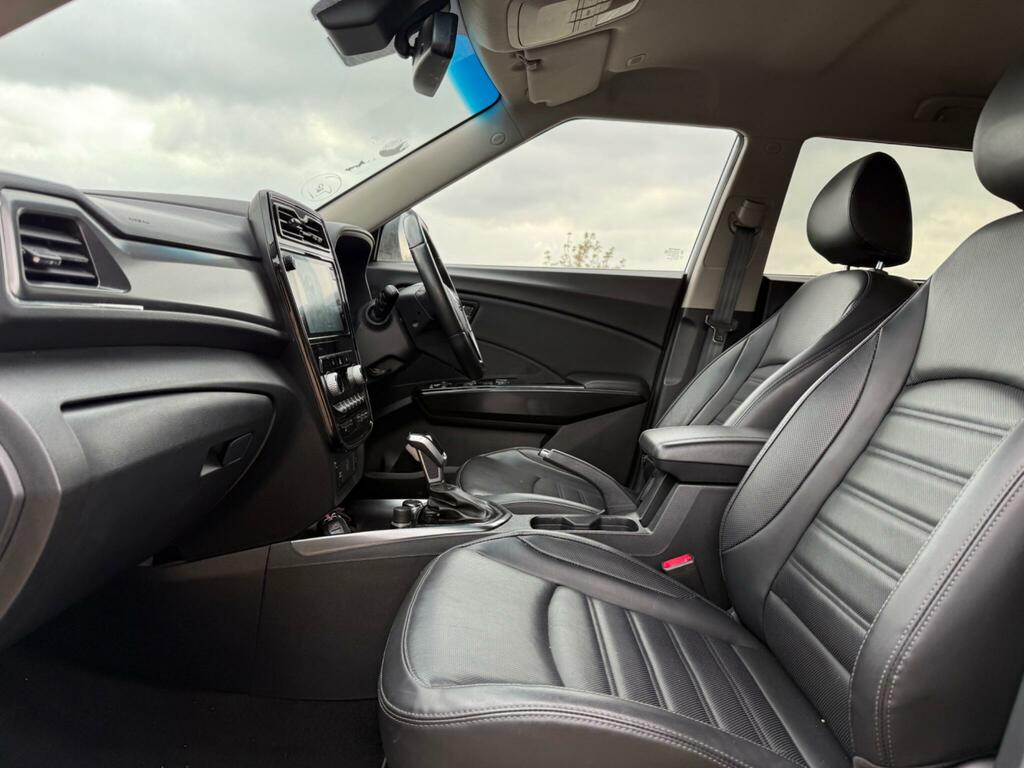 SsangYong Tivoli 1.5P Ultimate Nav Euro 6 Ss Silver #3