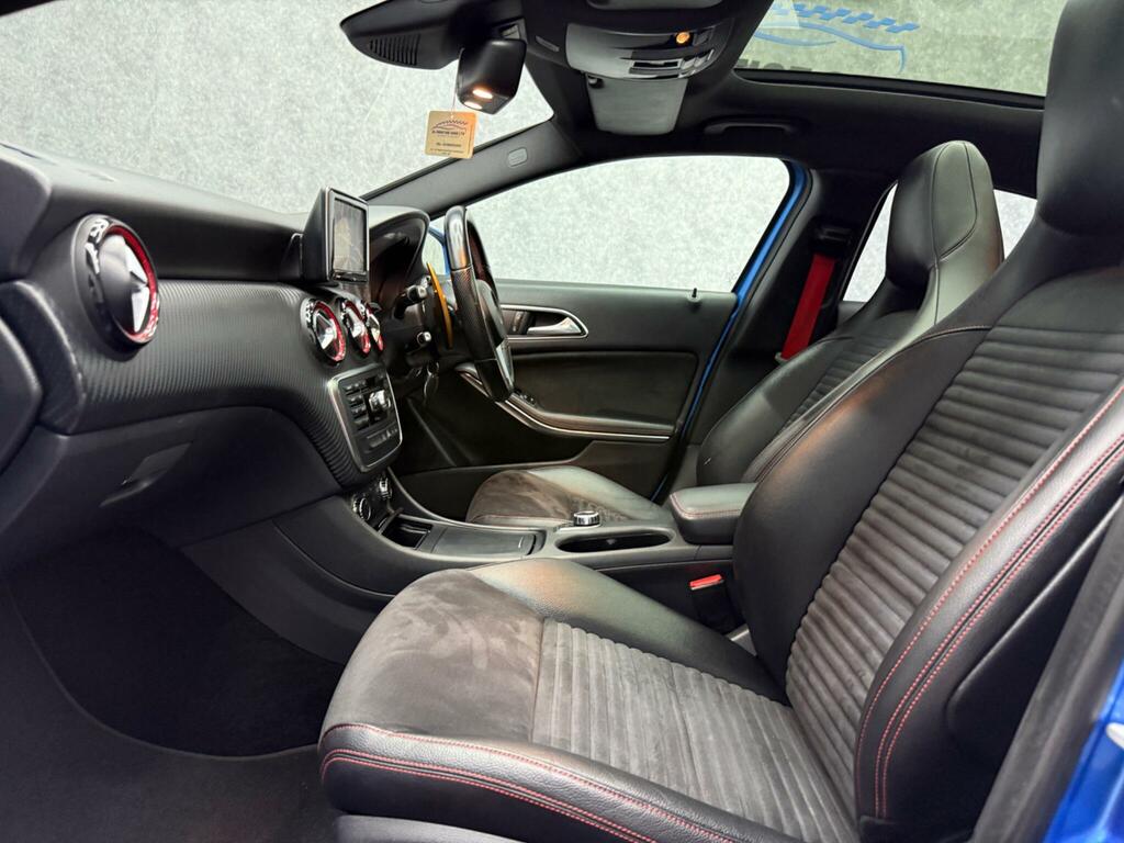 Mercedes-Benz A Class 2.0 A250 Blueefficiency Engineered By Amg 7G-dct E WU13JVF Blue #3