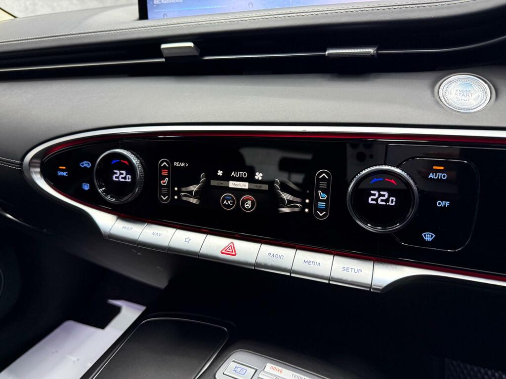Genesis GV70 2.2D 201Ps Awd Sport Innovation Pack Black #26