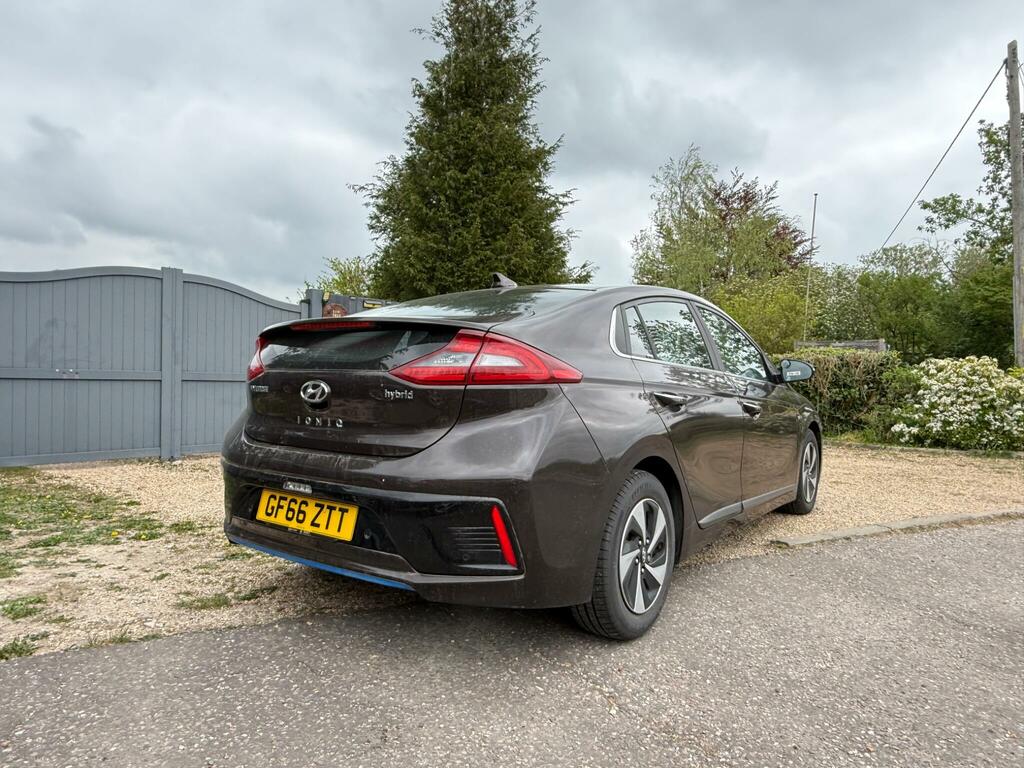 Hyundai Ioniq 1.6 H-gdi Premium Se Dct Euro 6 Ss Brown #4