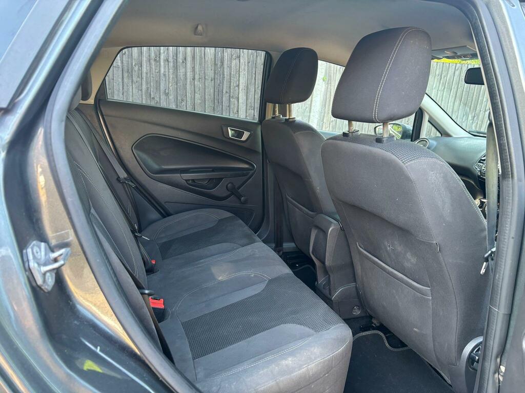 Ford Fiesta 1.5 Tdci Titanium Euro 6 HY16TYT Grey #6