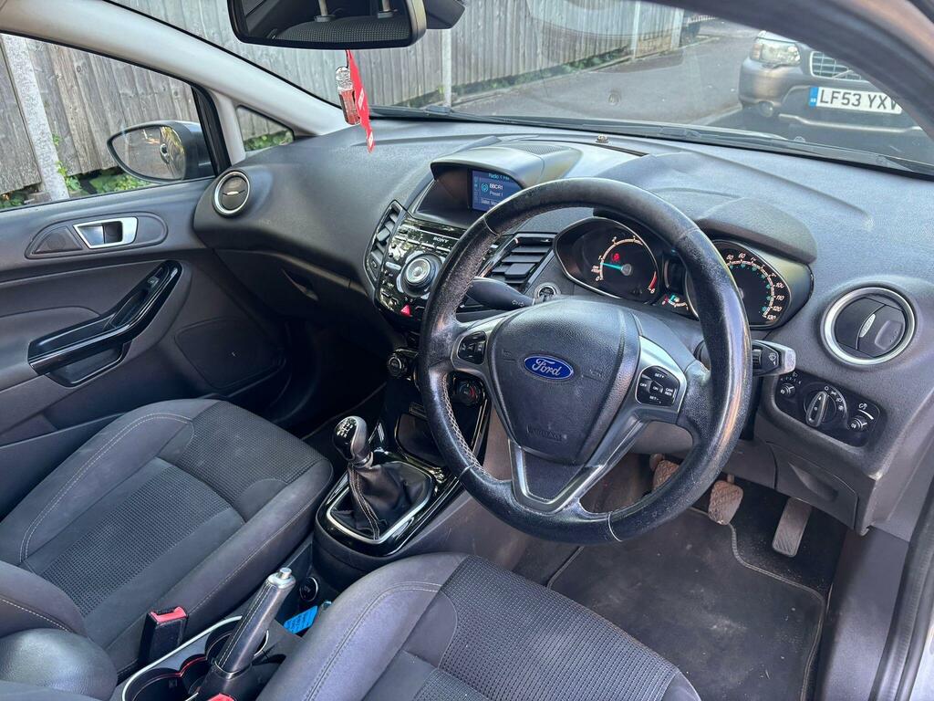 Ford Fiesta 1.5 Tdci Titanium Euro 6 HY16TYT Grey #5
