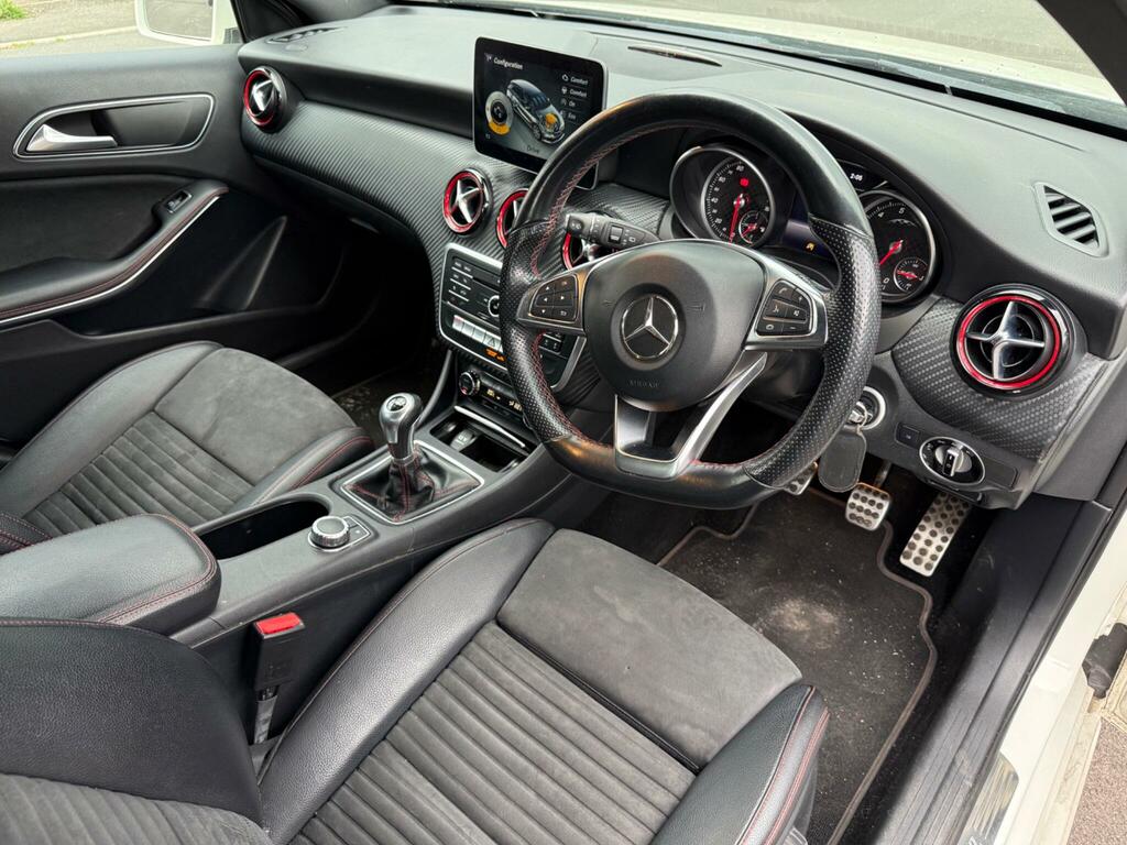 Mercedes-Benz A Class 2.0 A250 Amg Euro 6 Ss White #2