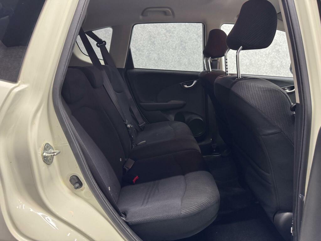 Honda Jazz 1.3H Ima Hs Cvt Euro 5 HY13OUE White #4