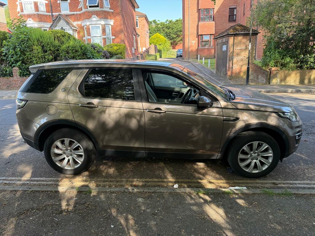 Land Rover Discovery Sport 2.0 Td4 Se Tech 4Wd Euro 6 Ss SR16ONF Brown #4