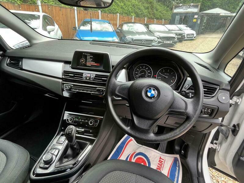 BMW 2 Series 2.0 218D Se Euro LJ16XFL White #5
