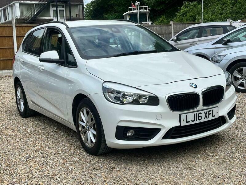 BMW 2 Series 2.0 218D Se Euro White