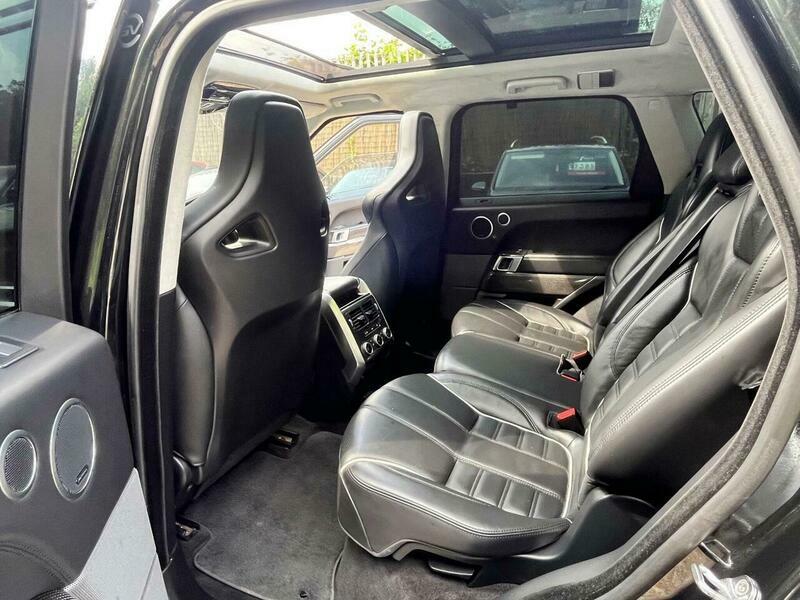 Land Rover Range Rover Sport 5.0 V8 Svr Black #3