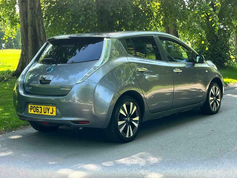 Nissan Leaf 24Kwh White #16