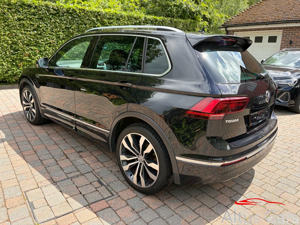 Volkswagen Tiguan 1.5 Tsi Evo R-line Suv Dsg Euro 6 Ss VF19FDO Black #6