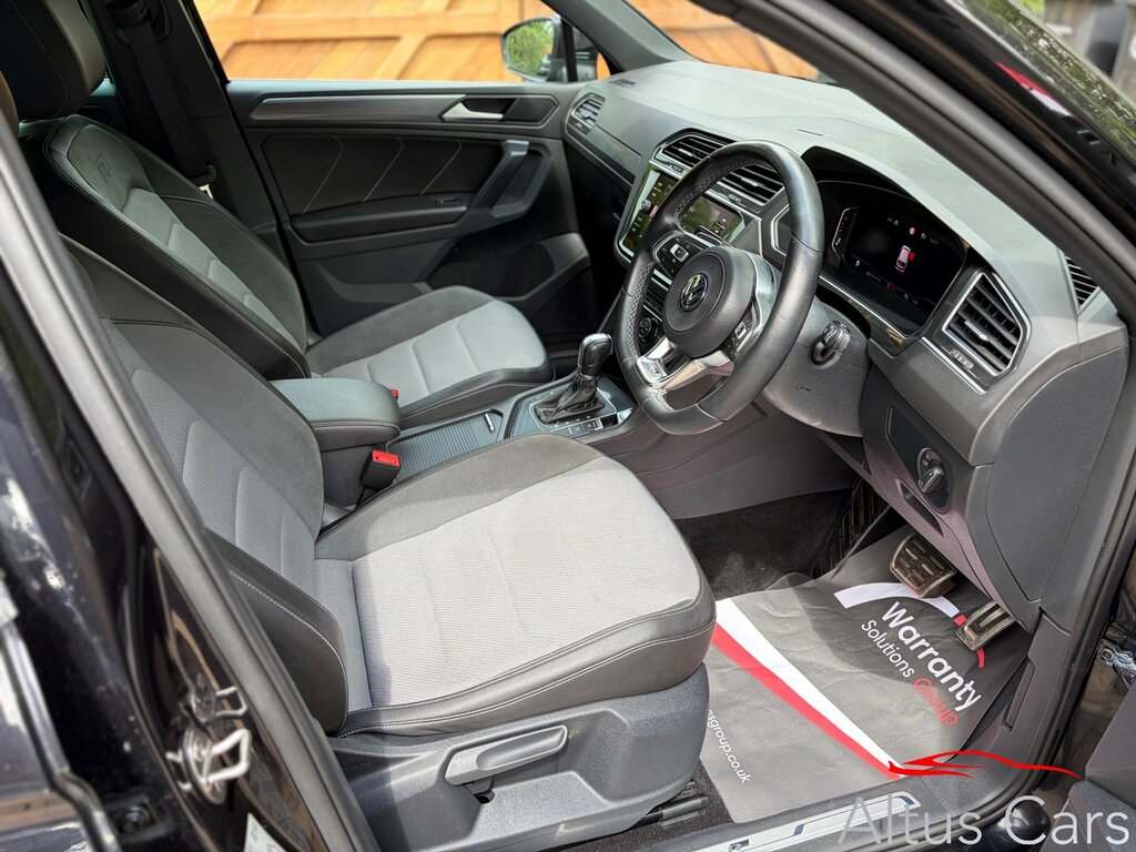 Volkswagen Tiguan 1.5 Tsi Evo R-line Suv Dsg Euro 6 Ss VF19FDO Black #3