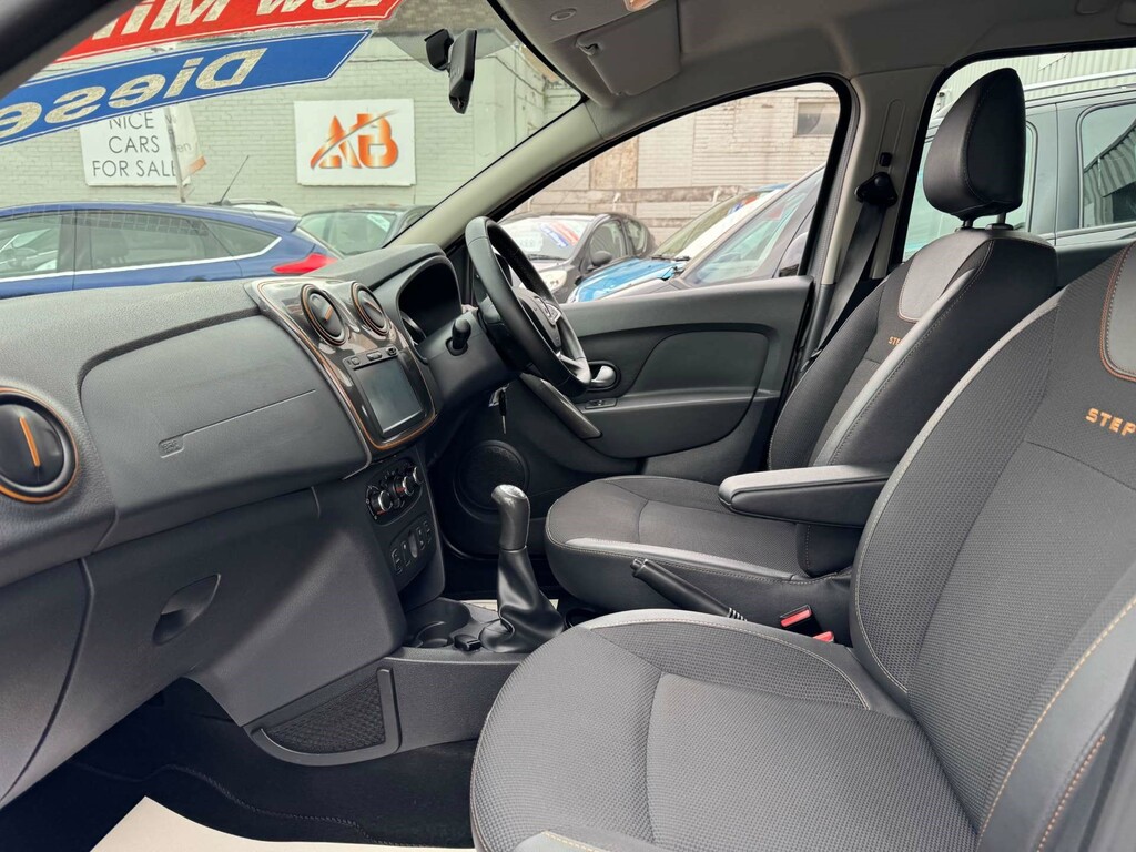 Dacia Logan Stepway 0.9 Tce Se Summit Grey #24