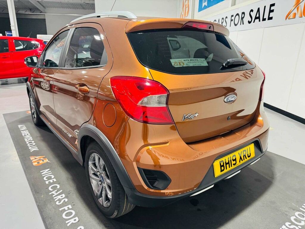 Ford KA+ Active #4
