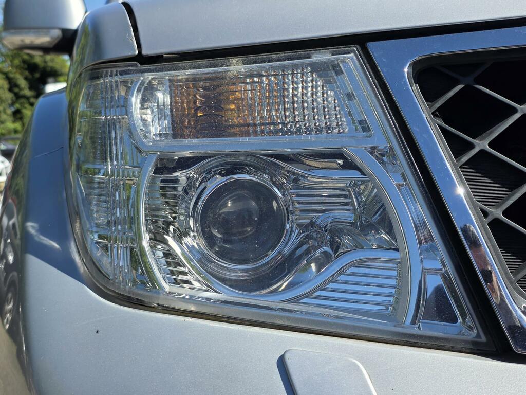 Nissan Pathfinder 4X4 2.5 Dci Acenta 201010 Silver #44