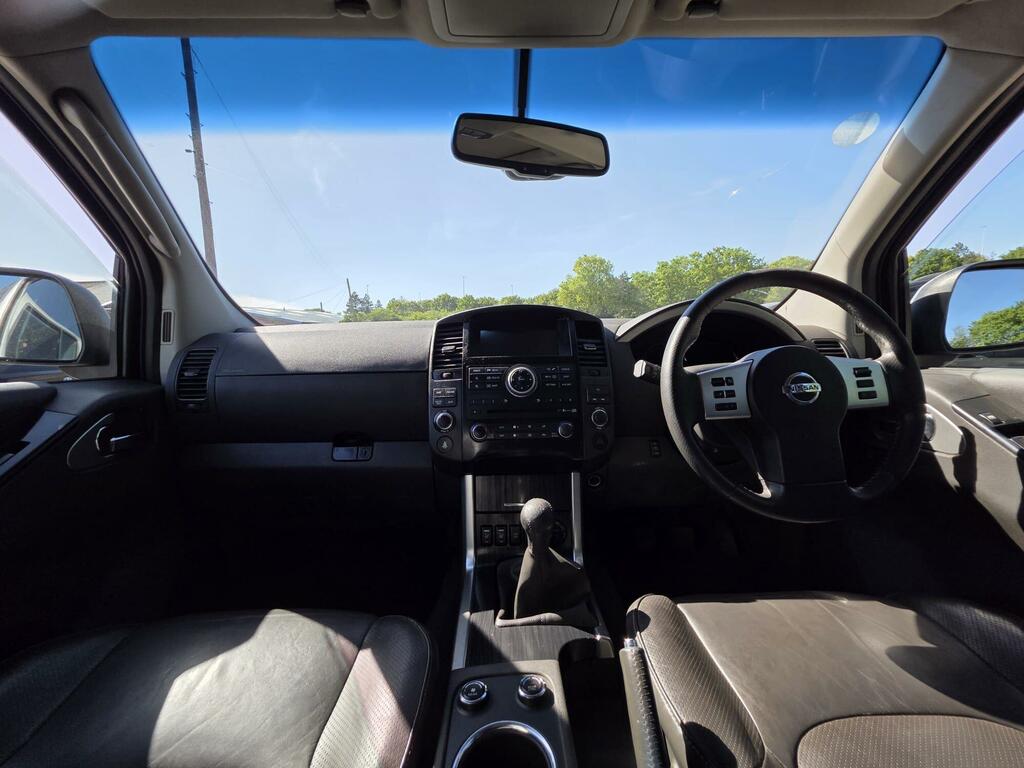Nissan Pathfinder 4X4 2.5 Dci Acenta 201010 Silver #16