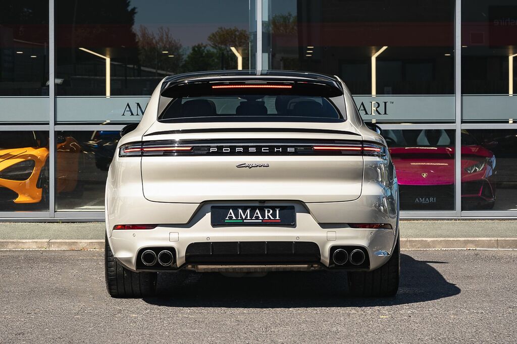 Porsche Cayenne V6 E-hybrid Coupe  Beige #5